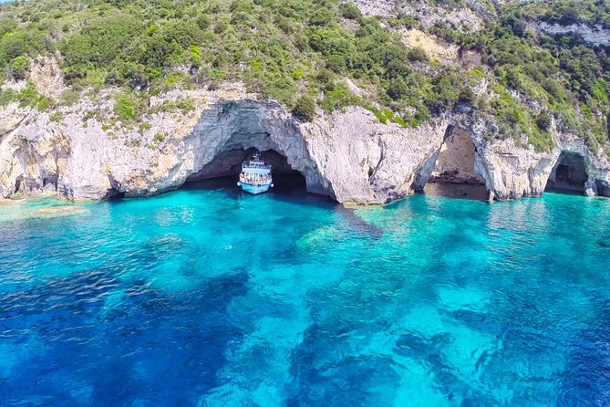 Holiday Accommodation in Paxos: Best for a Relaxing Stay!
